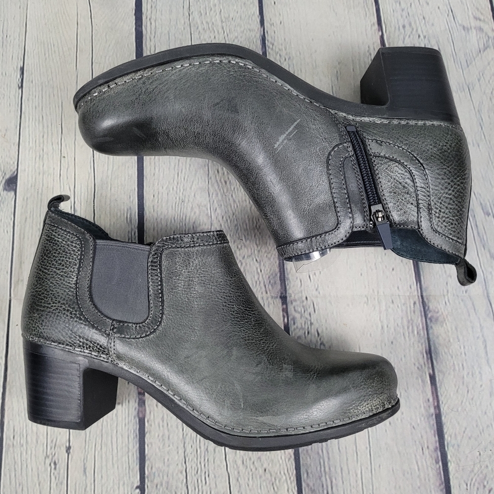 DANSKO | Harlene leather heeled side zip chelsea style ankle booties boots